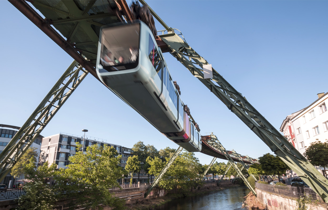 Wuppertal: Railways and creativity at lofty heights