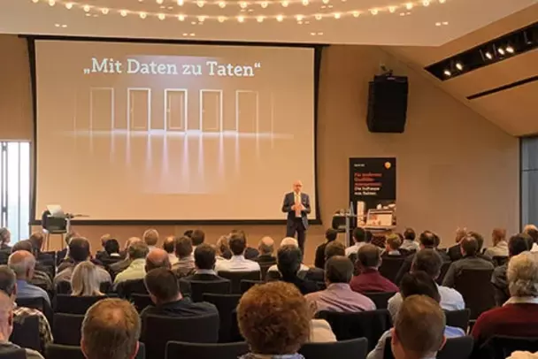 Lutz Krämer, Bereichsleiter Produkte bei Babtec, zeigte in seinem Vortrag die Handlungsfelder des digitalisierten Qualitätsmanagements auf. Lutz Krämer, Bereichsleiter Produkte bei Babtec, zeigte in seinem Vortrag die Handlungsfelder des digitalisierten Qualitätsmanagements auf.