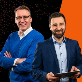 Zwei Mitarbeitende von Babtec Informationssysteme GmbH