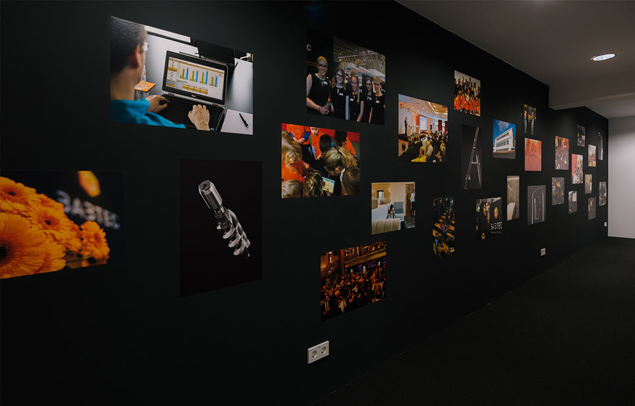 Photo wall in an office of Babtec