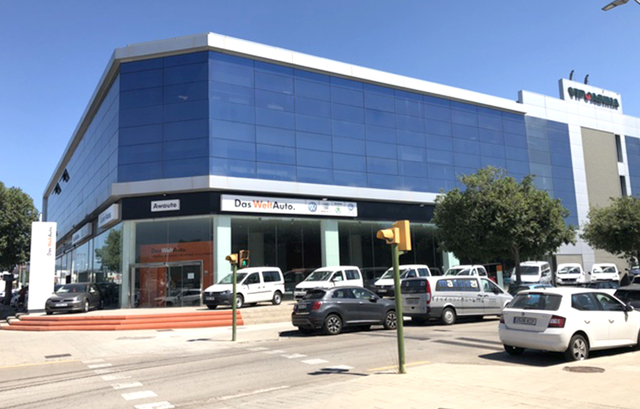 Company building in Palma